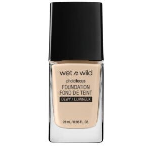 Photo Focus Foundation-Dewy Wet & Wild